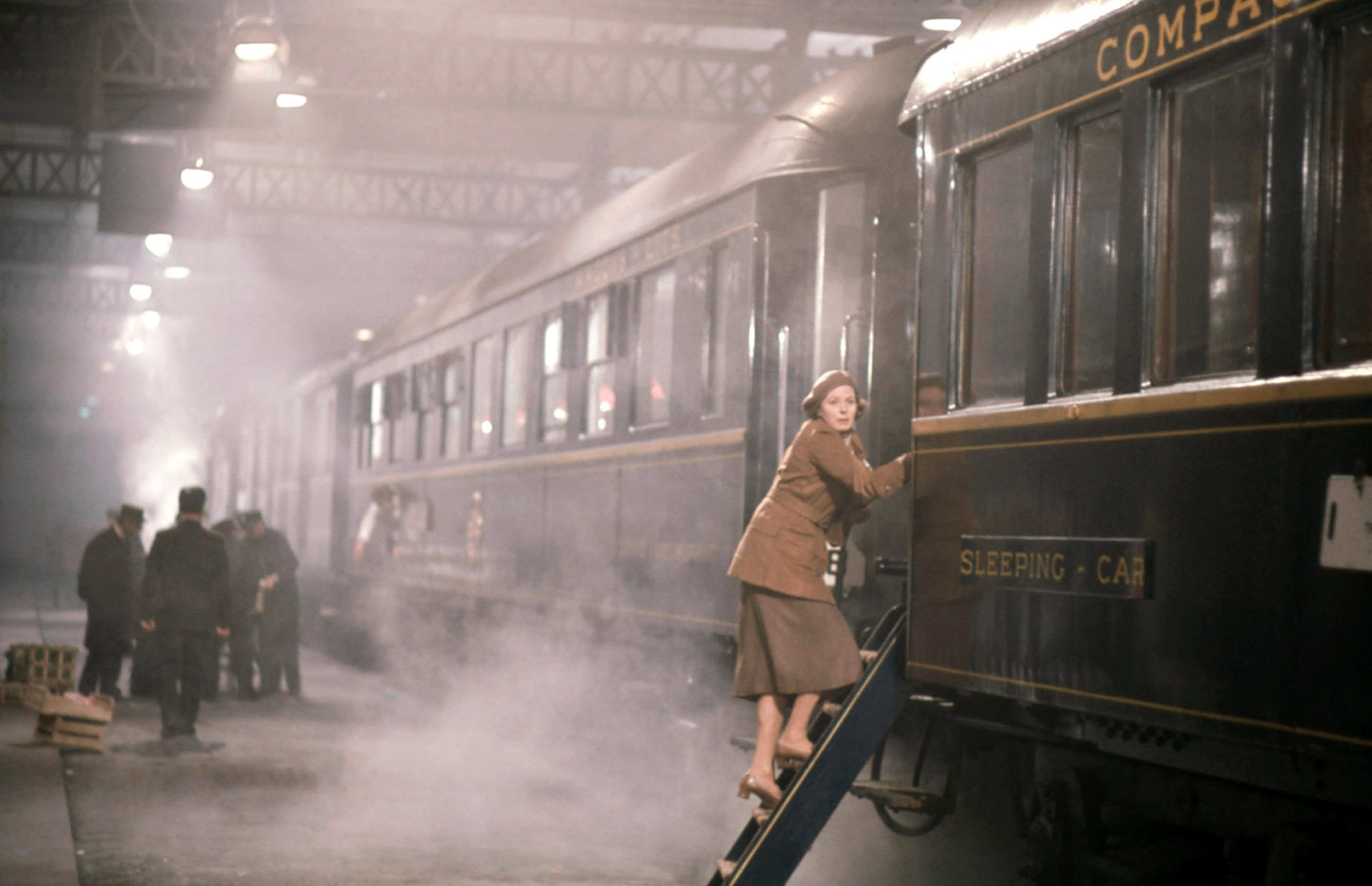 Ahead of the Film, Here’s How the Murder on the Orient Express Book Ends